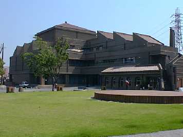 �������p��